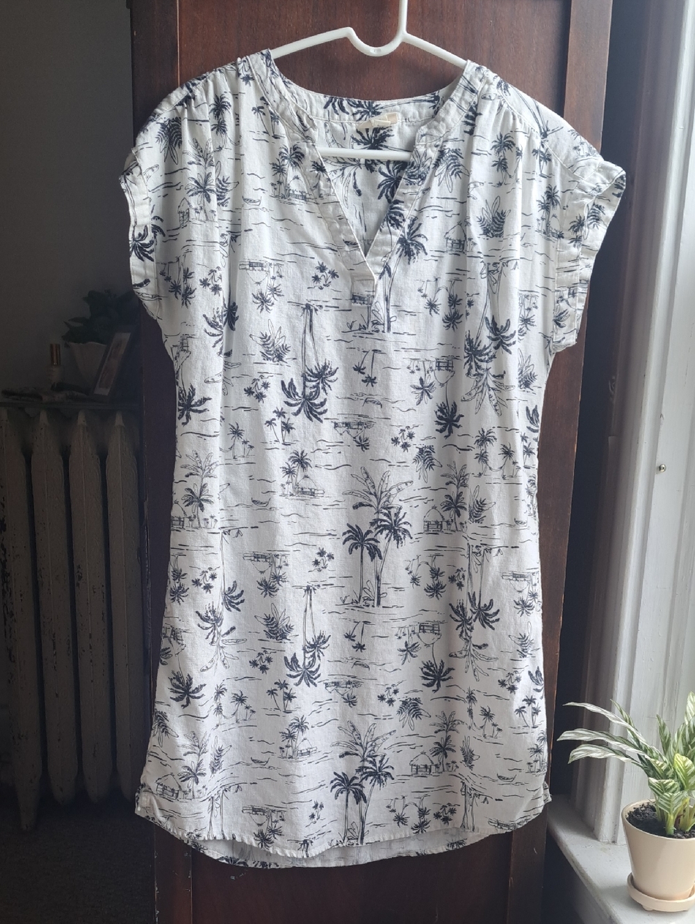 A.N.A. A New Aproach Size S Black And White Tropical Beachy Linen Blend Dress